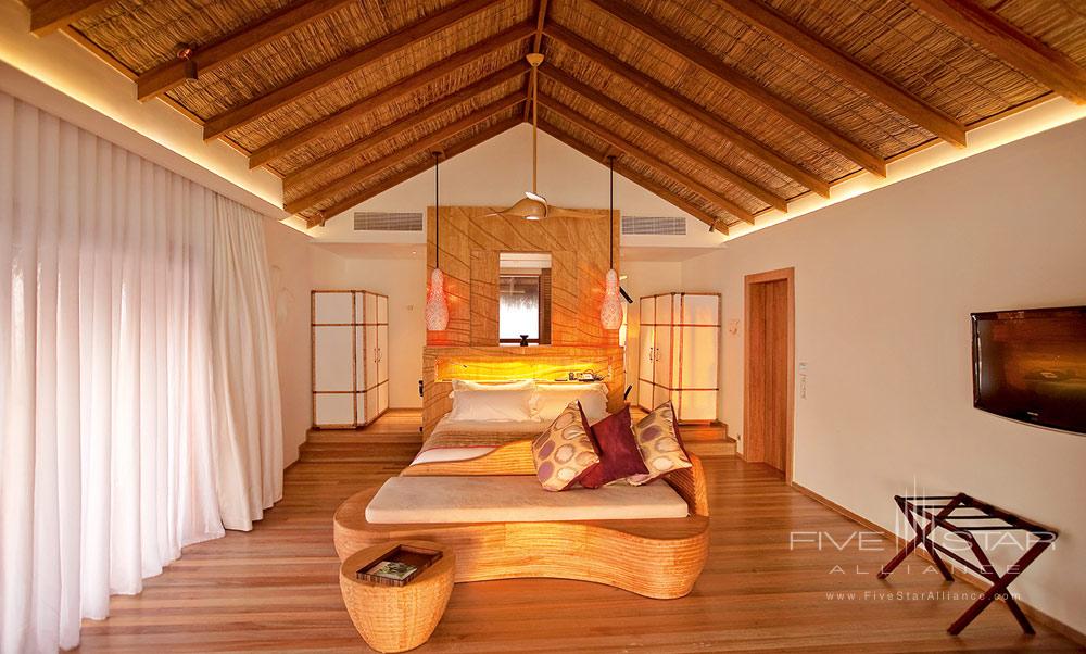 Constance Moofushi Resort Water Villa.