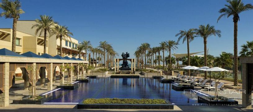 Jumeirah Messilah Beach Hotel and Spa Swimming Pool