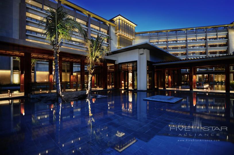 Anantara Sanya Resort and Spa