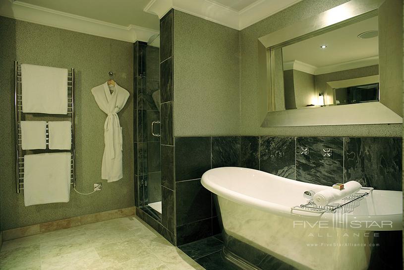 Bath at Alexander House Hotel