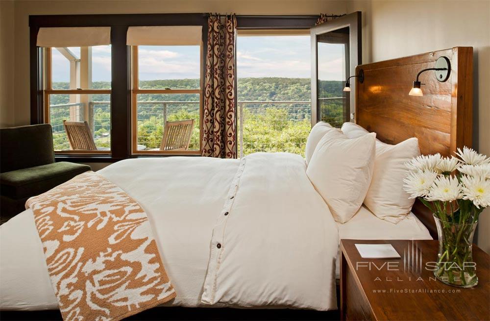 Canyon Signature Room at Travaasa Austin