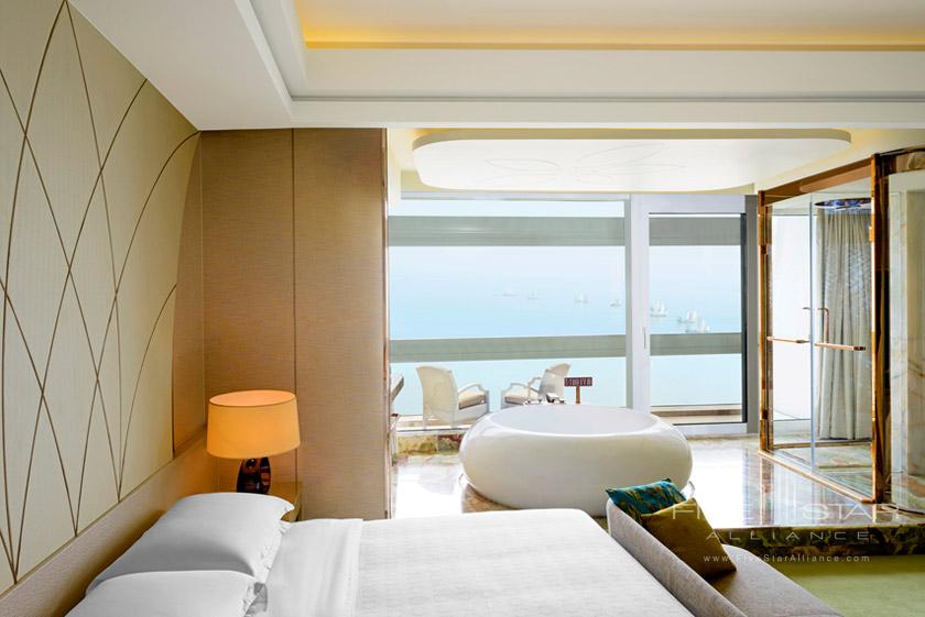 The Sheraton Huzhou Hot Spring Resorts Premier King Guest Room