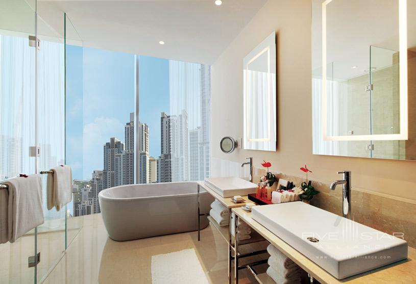 Bath at The Oberoi Dubai Hotel