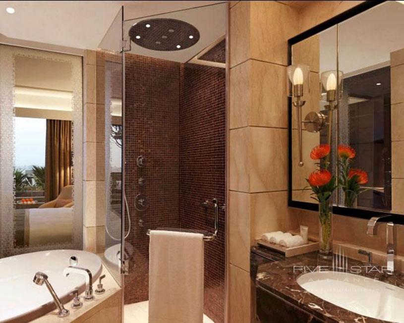 Standing Shower at Kempinski New Delhi