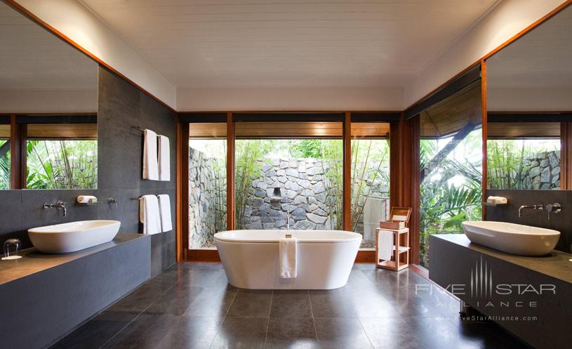 qualia Windward Bath