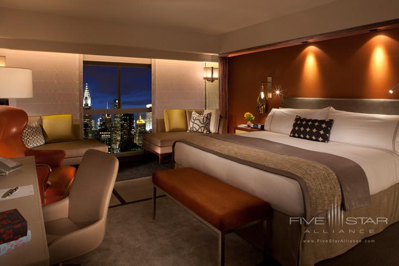 One UN New York Hotel Deluxe Room