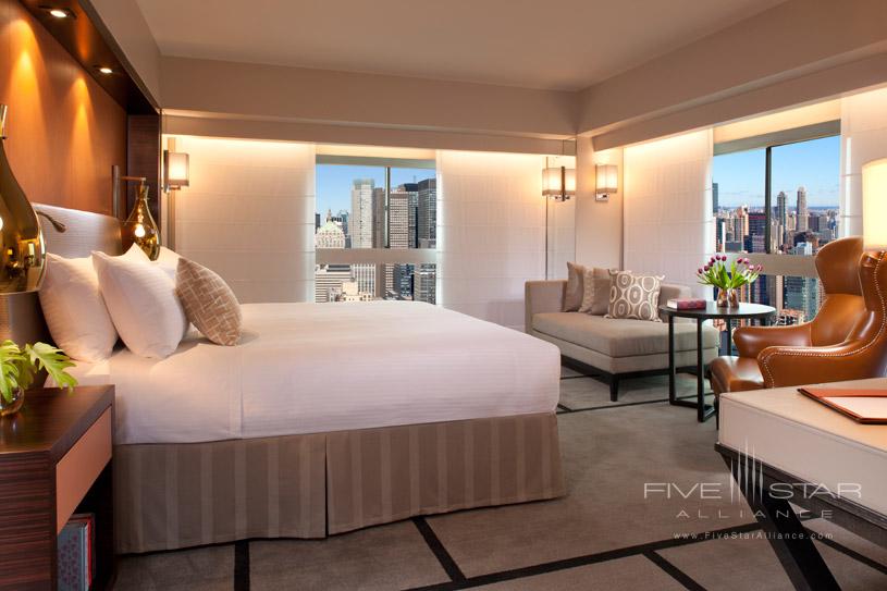 One UN New York Hotel Deluxe Corner King Room