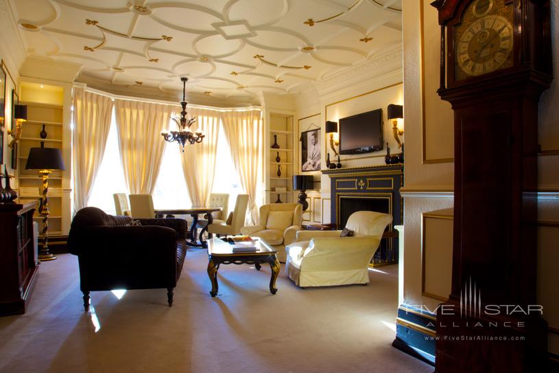 Sloane Suite at The NO 11 Cadogan Gardens Hotel