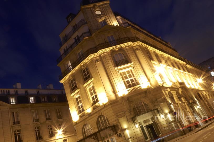 exterior of Grand Hotel du Palais Royale Hotel
