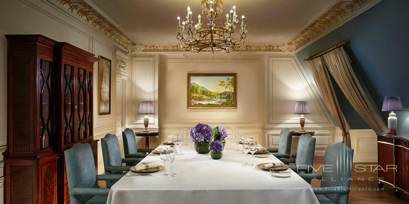 Dining Room at Ritz Carlton Tianjin