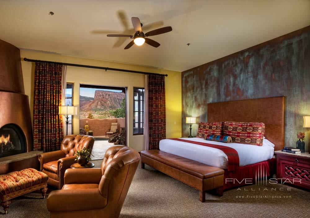 Kiva Bedroom at Gateway Canyons Resort and Spa