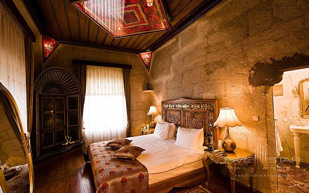 Bedroom of the Efatun Kosk Suite at Museum Hotel Cappadocia