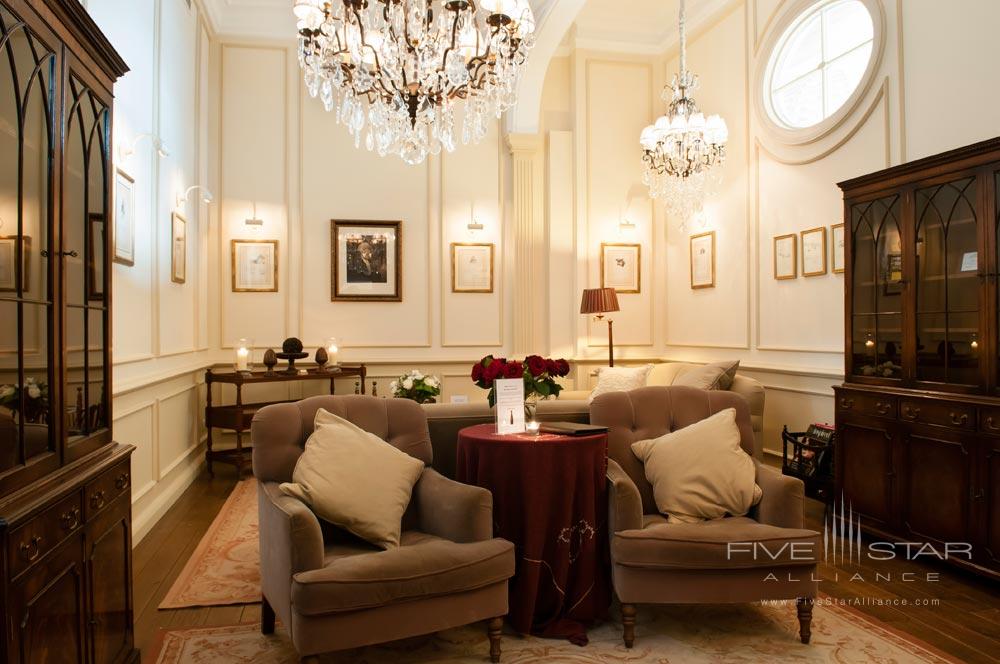 Hotel De Tuileriee Bruges Sitting Area