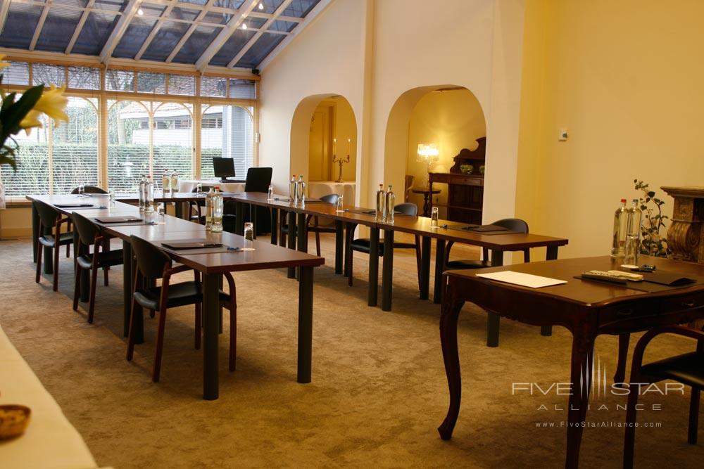 Hotel De Tuilerieen Bruges Board Room