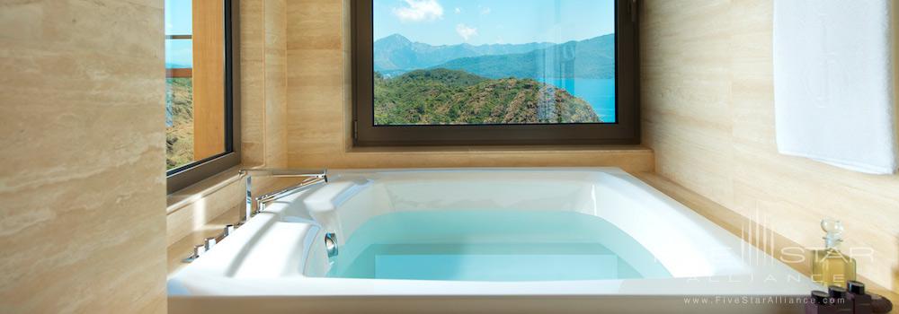 Bathtub in a Deluxe Room at the D-Hotel Maris