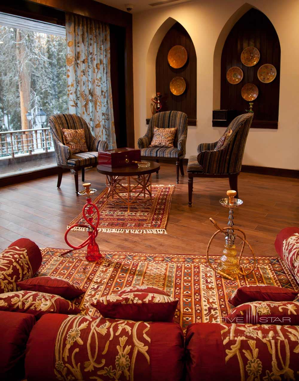 Sitting Room at Khyber Himalayan Resort and Spa