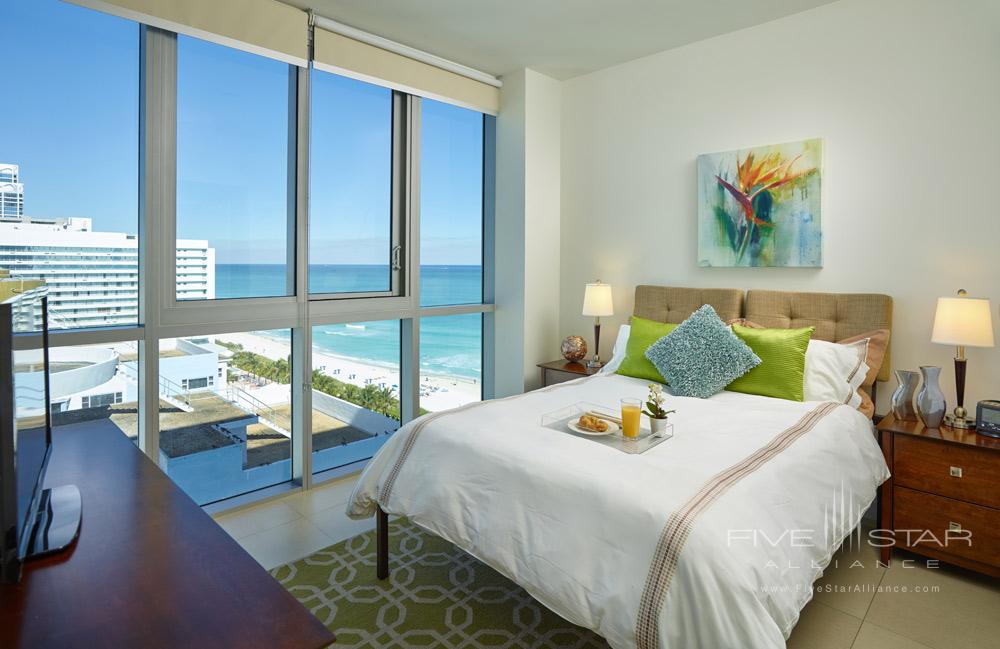 Churchill Suites Monte Carlo Guestroom, Miami Beach