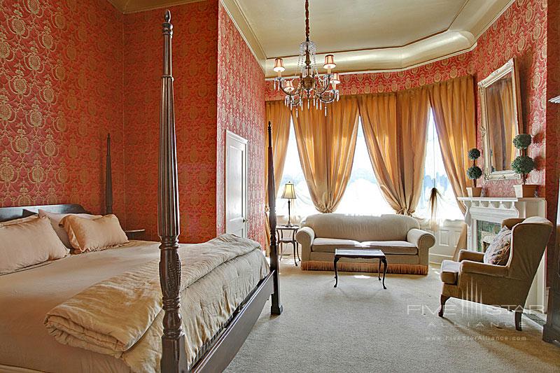 Royal King Premier Room at The Cornstalk Hotel, New Orleans
