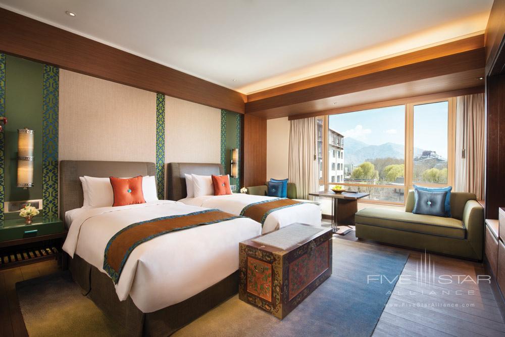 Guest Room at Shangri-La Hotel Lhasa