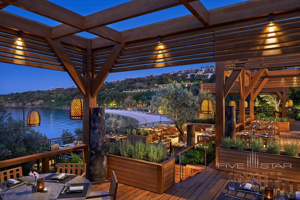 Dining at Mandarin Oriental Bodrum