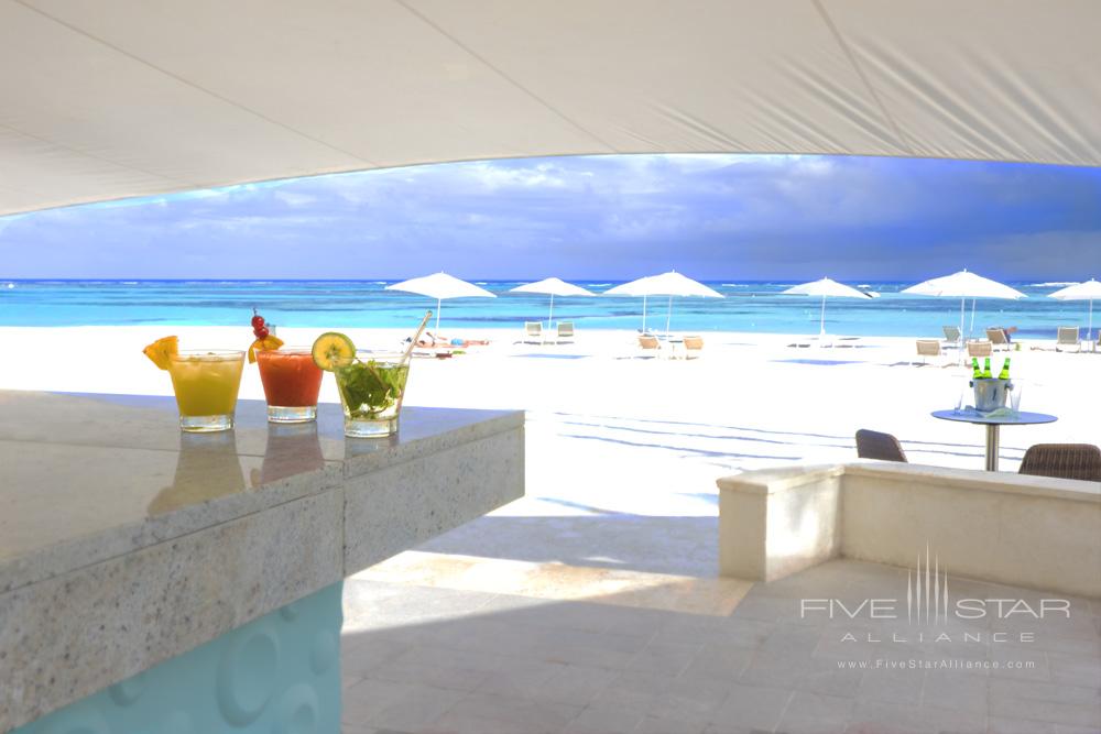 Enjoy A Drink At The Westin Puntacana Resort And Club Beach Side Bar