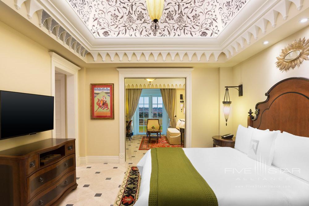 Deluxe Suite at ITC Grand Bharat