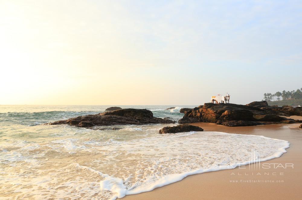 Beach Dining at Anantara Tangalle Peace Haven Resort