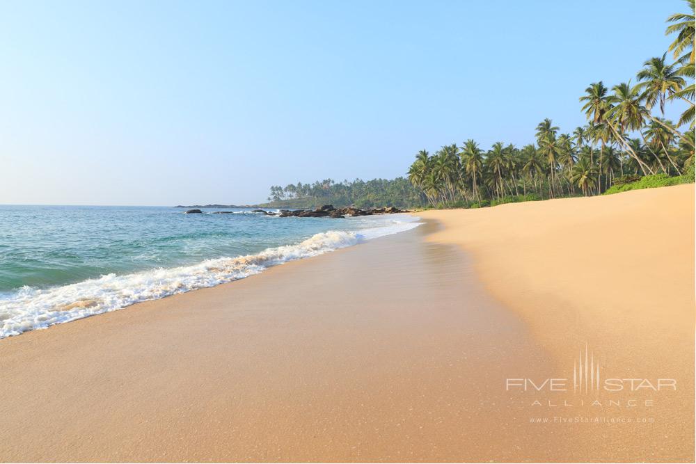 Beach at Anantara Tangalle Peace Haven Resort