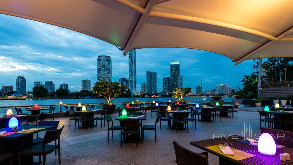 Pier 28 at Chatrium Hotel Riverside Bangkok, Thailand