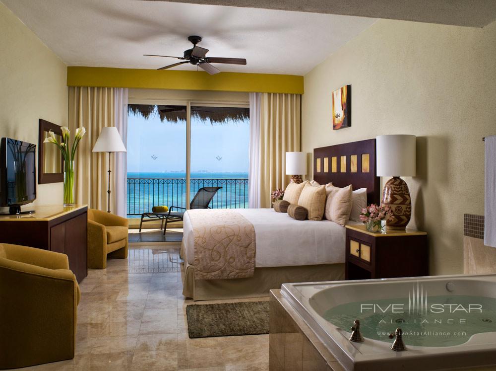 Two Bedroom Penthouse TerraceVilla del Palmar Cancun, Mexico