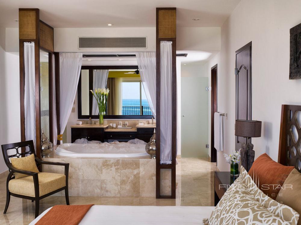 Three Bedroom Residential Loft, Villa del Palmar Cancun, Mexico