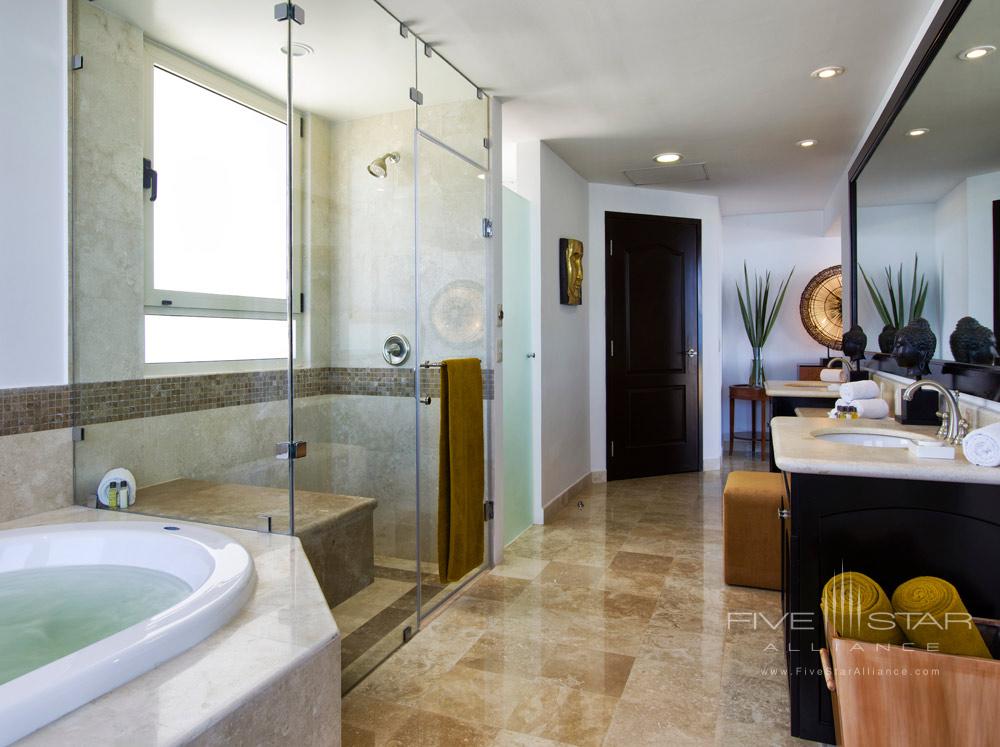 Three Bedroom Penthouse Bath, Villa del Palmar Cancun, Mexico