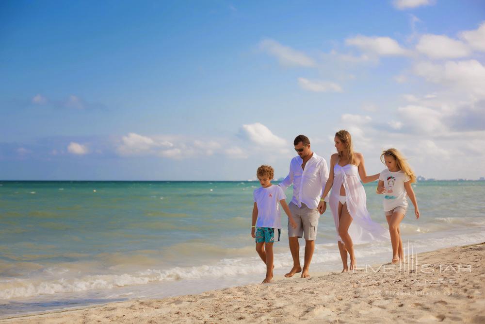 White sandy beaches at Villa Del Palmar Cancun, Q.R., Mexico