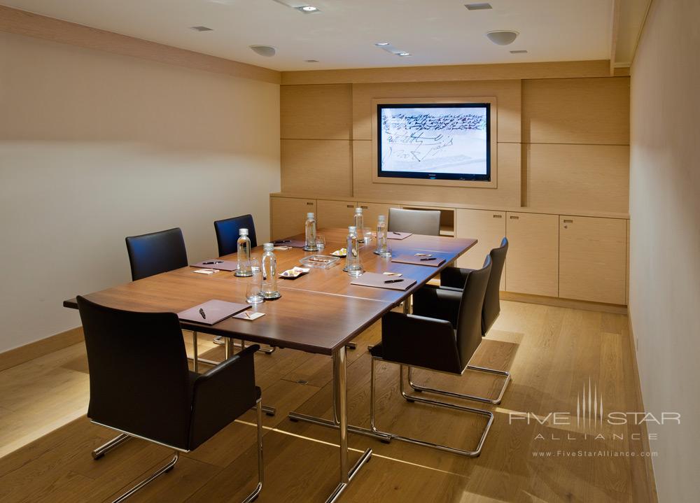 Hotel Guarda Golf meeting room, Switzerland