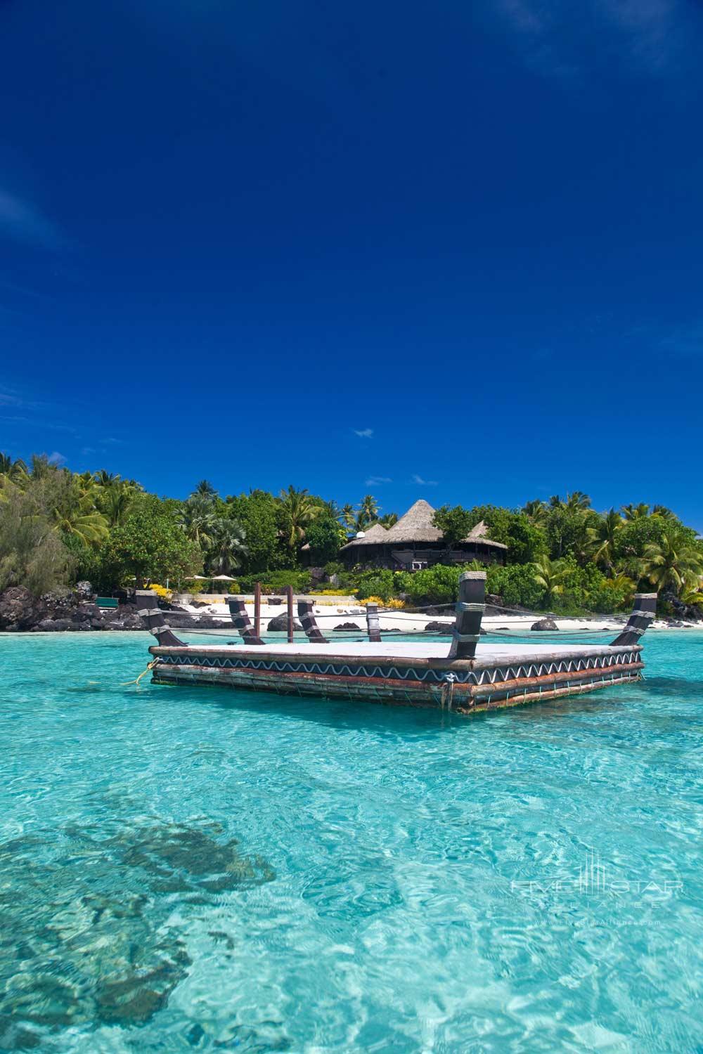 Pontoon at Pacific Resort Aitutaki