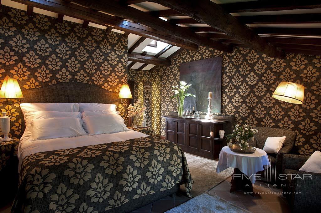 Deluxe Room at Castel Porrona Relais, Cinigiano GR, Italy