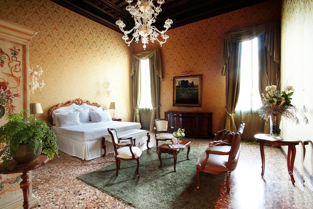 Junior Suite at Boscolo Venezia, Italy