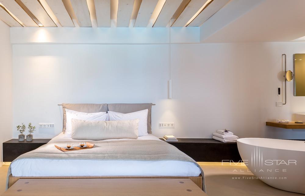 Suite Guestroom at Bill &amp; Coo Suites and Lounge, Mykonos