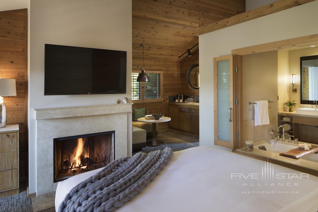Superior Fireplace Guest Room at Ventana Big Sur