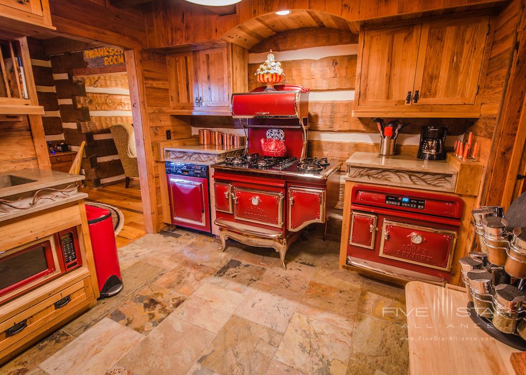 Cabin at Beaver Creek Luxury Home, Nemacolin Woodlands Resort