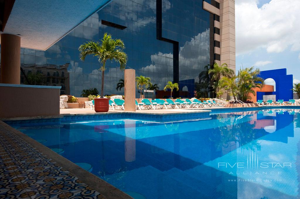 Outdoor Pool at Hyatt Regency Merida, Merida, YU, Mexico