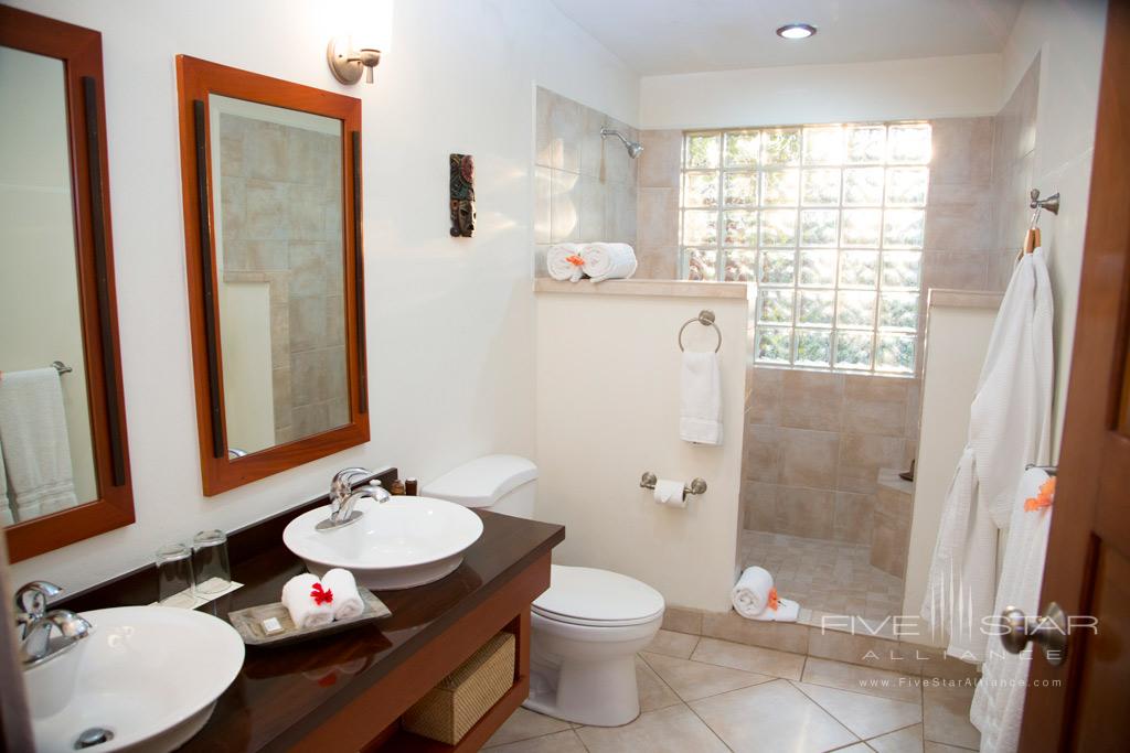 Master Suite Bath at Ka'ana Boutique Resort, San Ignacio, Cayo, Belize