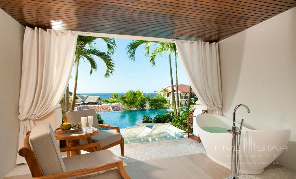 Italian Swim Up Bi Level Butler Suite at Sandals La Source, St. Georges, Grenada