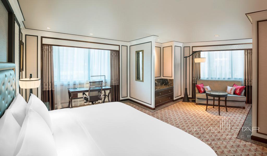Prestige Guest Room at The Athenee Hotel Bangkok, Thailand