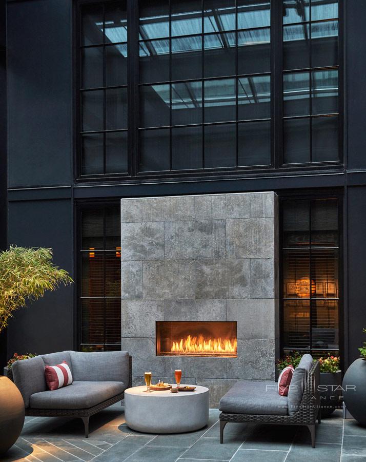 Courtyard Lounge at Sagamore Pendry Baltimore, Baltimore, MD