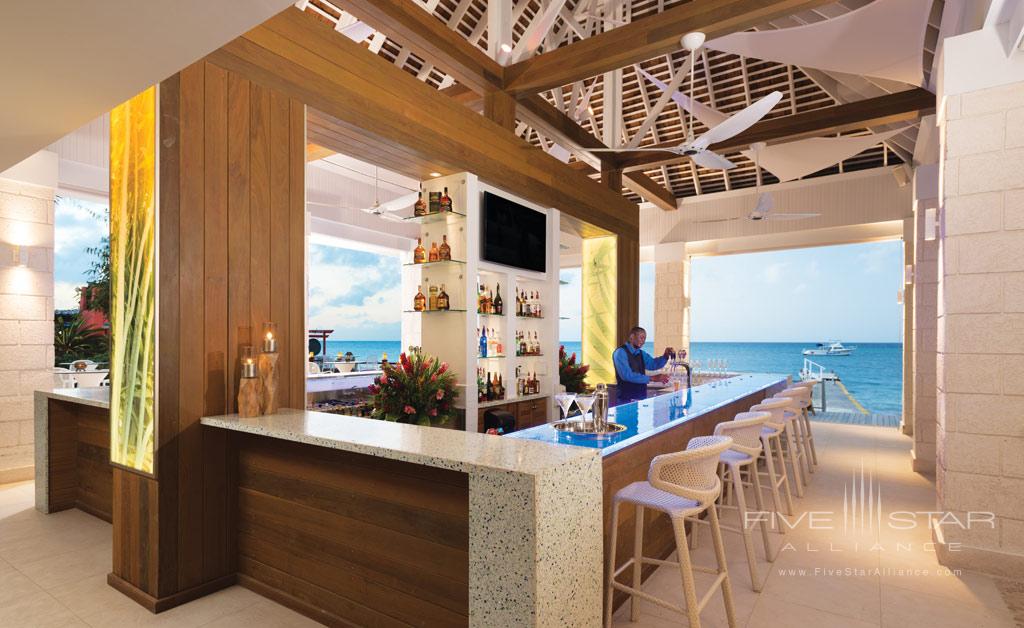 Main Bar at Sandals Montego Bay, Jamaica