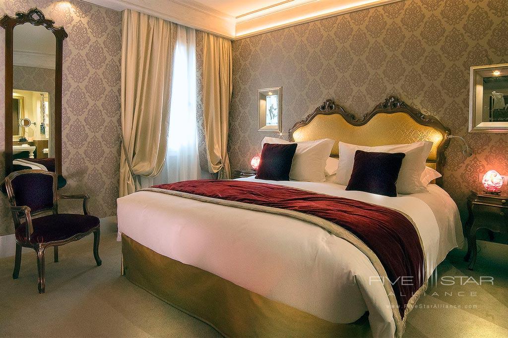 Guest Room at Hotel Papadopoli Venezia, Italy