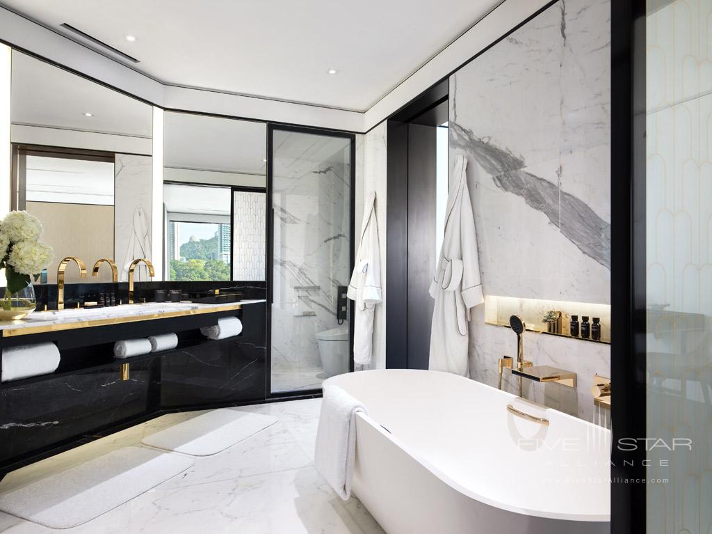 Signature Suite Bath at The Murray, Hong Kong