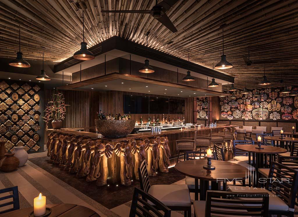 The Kaema Sutra Bar at Shangri-La Hotel Colombo, Colombo, Sri Lanka
