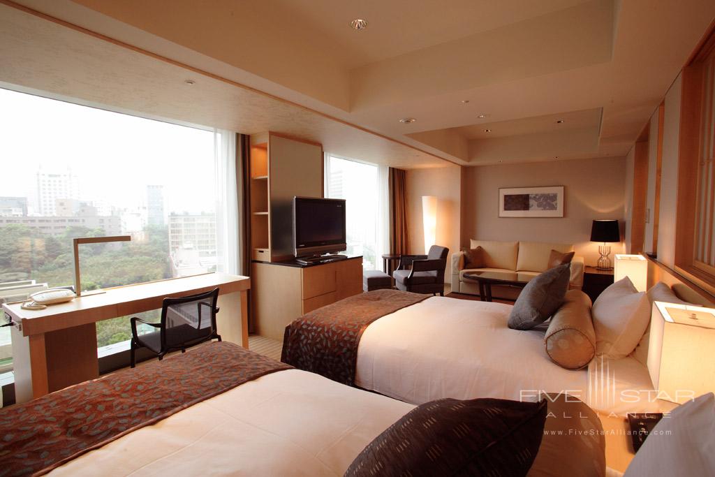 Double Guest Room at Hotel New Otani Tokyo, The Main, Tokyo, Japan